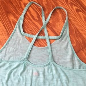 Super cute Alo yoga crop top size small